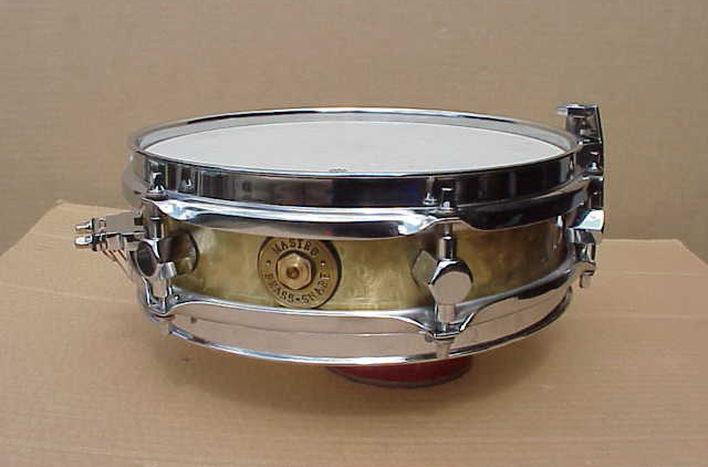 piccolo brass 10"x3"