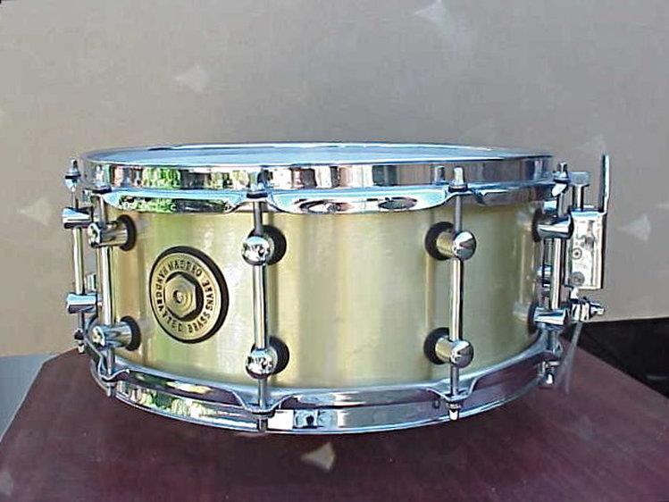 13" brass clear single strainer